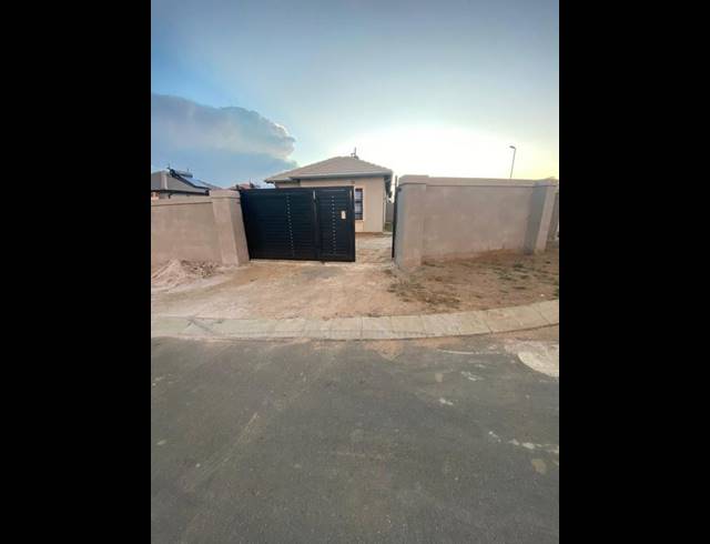 3 BEDROOM PROPERTY TO RENT IN NEW MODDER